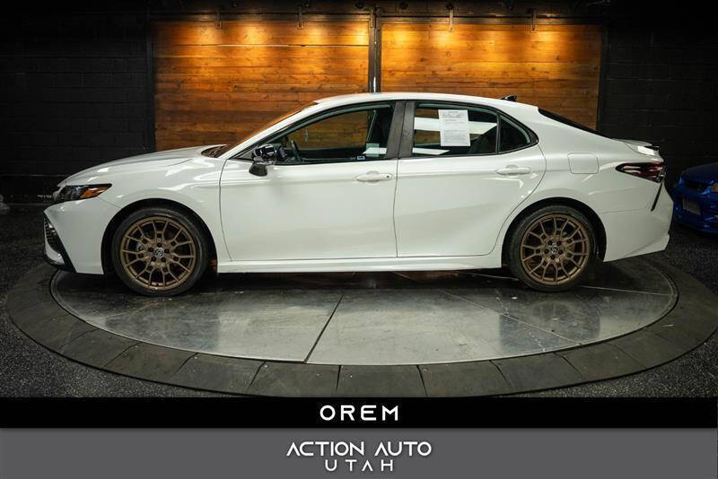 2023 Toyota Camry SE Nightshade