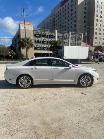 2013 Lincoln MKZ