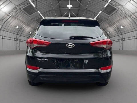 2018 Hyundai Tucson SE