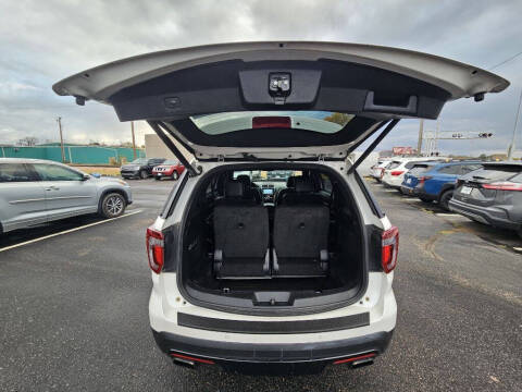 2017 Ford Explorer Sport