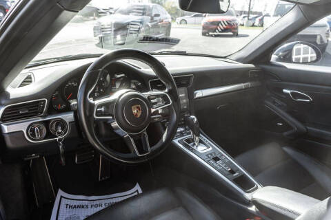 2018 Porsche 911 Carrera