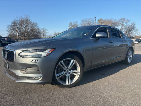2018 Volvo S90 T5 Momentum