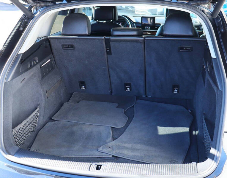 2020 Audi Q5 quattro Titanium Premium 45 TFSI