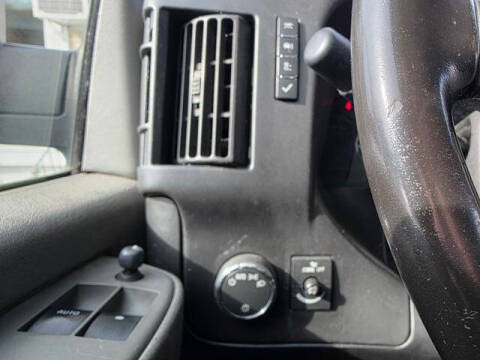 2018 Chevrolet Express 2500