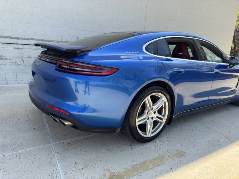2019 Porsche Panamera 4S Executive