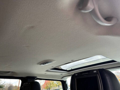 2005 HUMMER H2 Lux Series