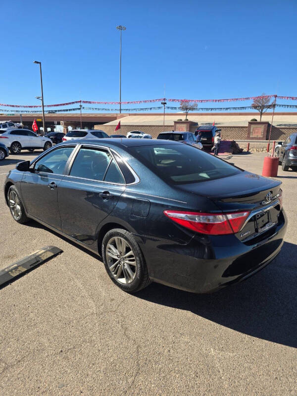 2016 Toyota Camry SE
