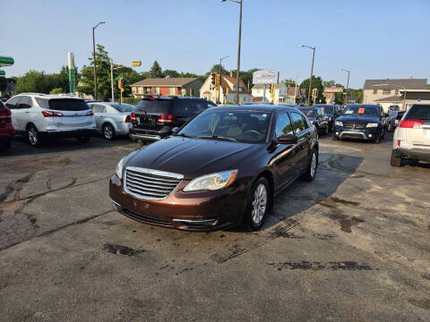 2013 Chrysler 200 for sale at MOE MOTORS LLC in South Milwaukee WI