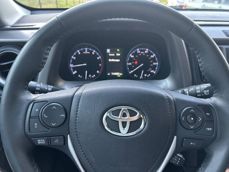 2018 Toyota RAV4 XLE