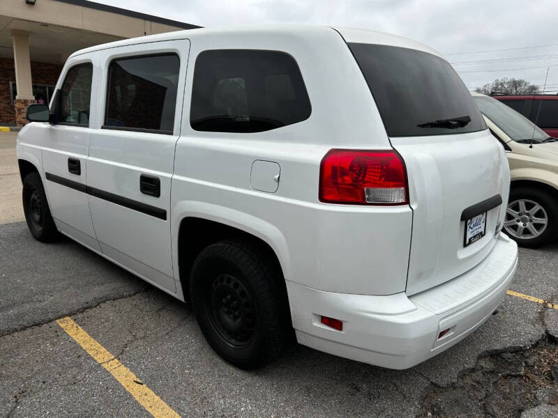 2014 AM General MV-1