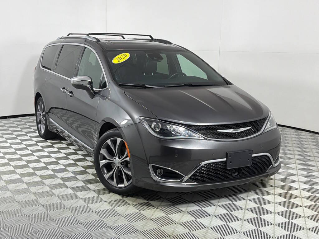 Gray 2020 Chrysler Pacifica Limited Limited 4dr Mini-Van 2