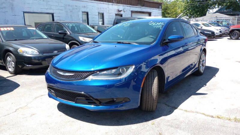2015 Chrysler 200 S