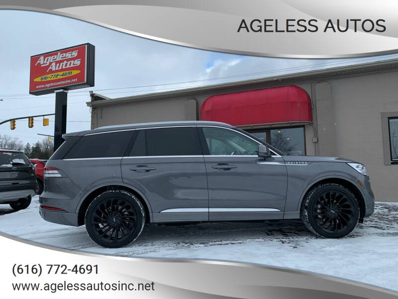 2021 Lincoln Aviator for sale at Ageless Autos in Zeeland MI