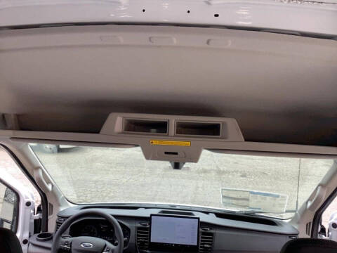 2025 Ford Transit 250