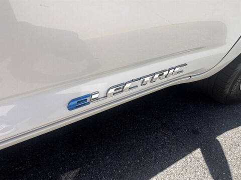 2012 Toyota RAV4 EV