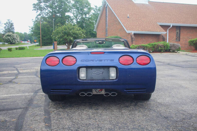 2004 Chevrolet Corvette