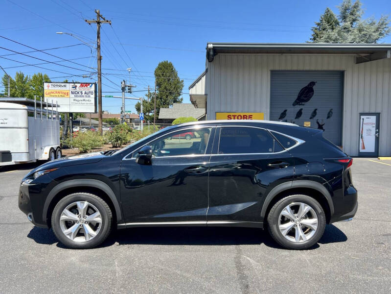 2017 Lexus NX 200t