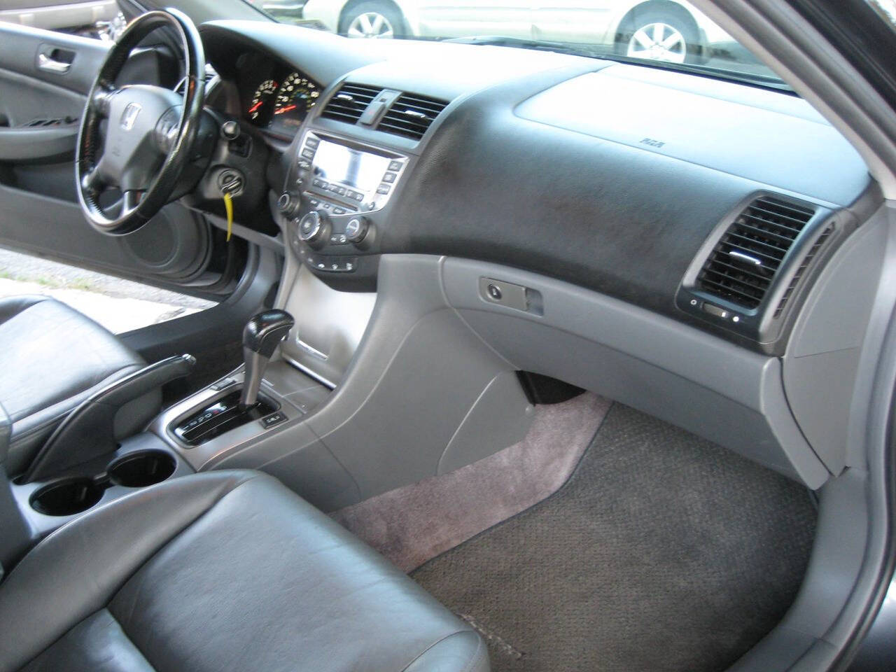 2007 Honda Accord for sale at Auto Link Inc in Hamilton, VA