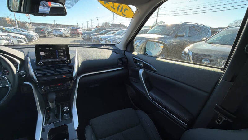 2024 Mitsubishi Eclipse Cross SE