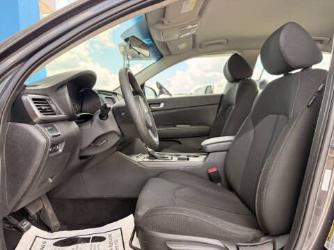 2017 Kia Optima LX