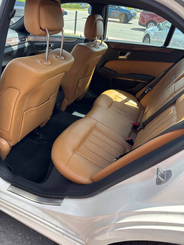 2011 Mercedes-Benz E-Class