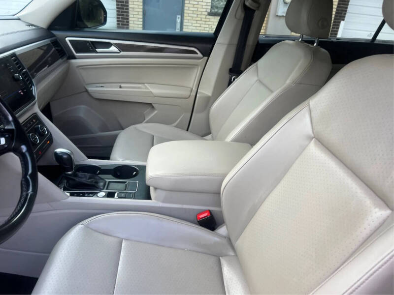 2018 Volkswagen Atlas V6 SE