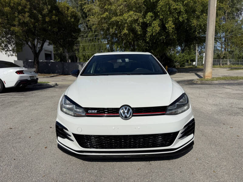 2018 Volkswagen Golf GTI S