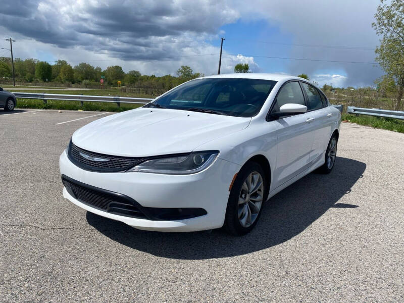 2016 Chrysler 200 for sale at Porter Automotive in Riverview MI