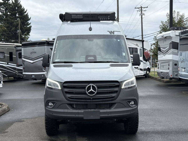 2025 Mercedes-Benz Sprinter