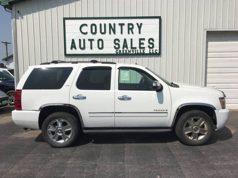 2009 Chevrolet Tahoe for sale at COUNTRY AUTO SALES LLC in Greenville OH