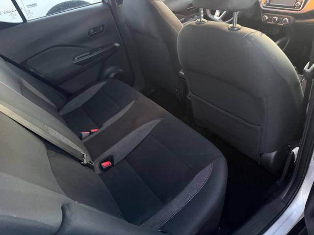 2020 Nissan Kicks S