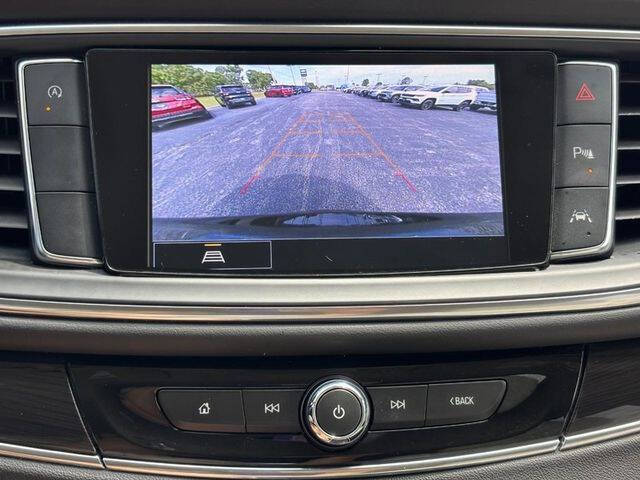2024 Buick Enclave Essence
