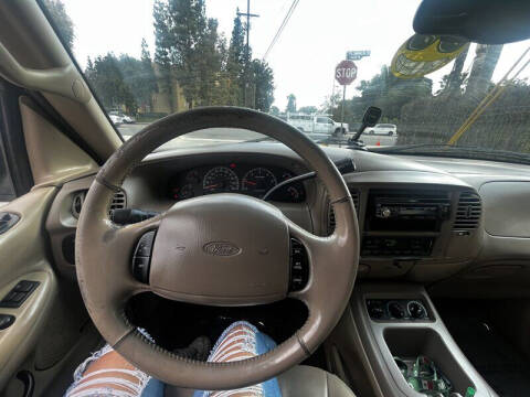 2001 Ford Expedition Eddie Bauer