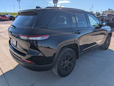 2024 Jeep Grand Cherokee Altitude X