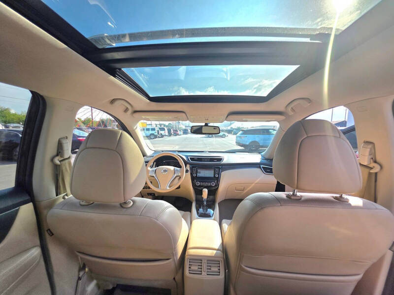 2015 Nissan Rogue SL