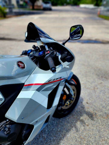 2025 Honda CBR600RR