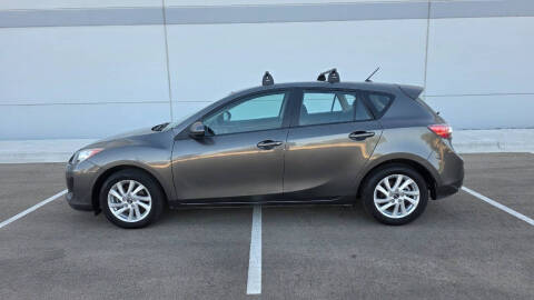2013 Mazda MAZDA3 i Touring