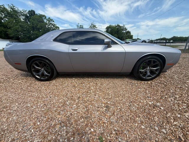 2018 Dodge Challenger SXT Plus