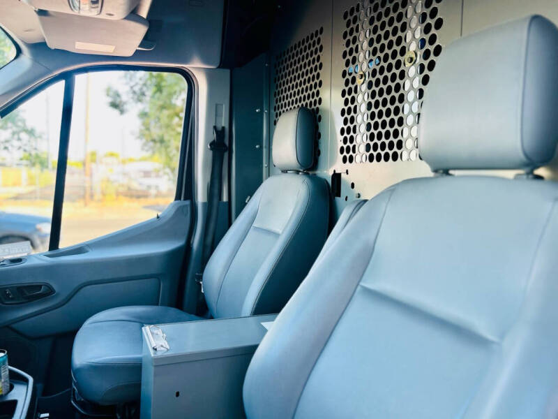 2017 Ford Transit 250
