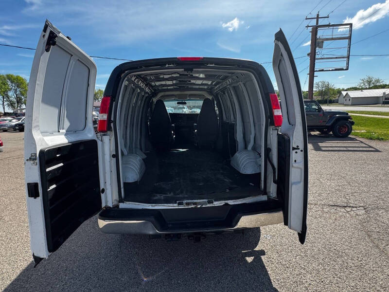 2019 Chevrolet Express 2500