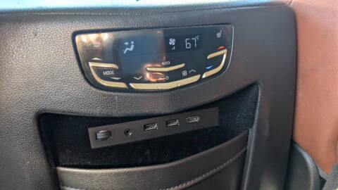 2018 Cadillac Escalade Premium Luxury