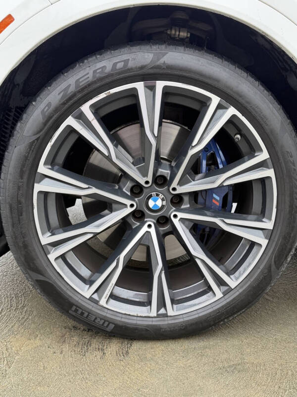 2019 BMW X7 xDrive50i