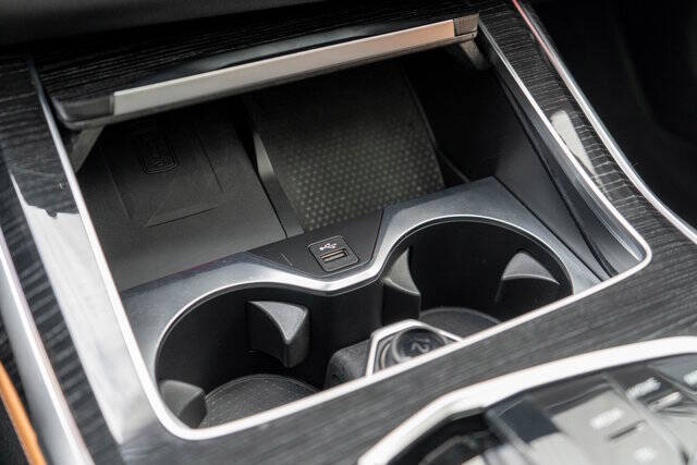2023 BMW X7 47