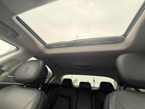 2015 Maserati Ghibli