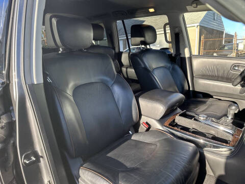 2017 Nissan Armada Platinum