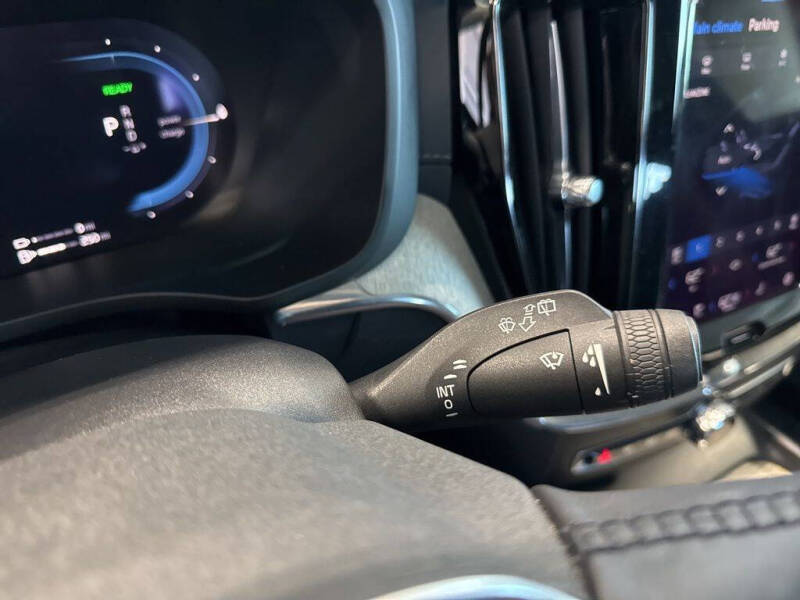2022 Volvo XC60 Recharge T8 Inscription
