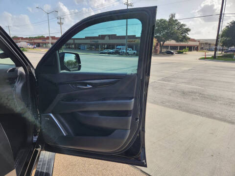2018 Cadillac Escalade Platinum
