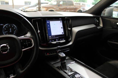 2019 Volvo XC60 T6 R-Design