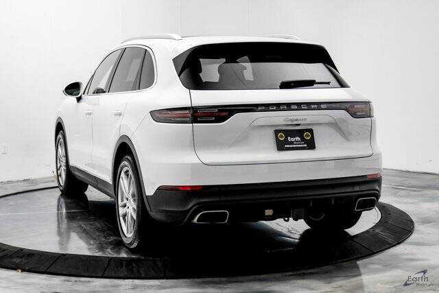 2023 Porsche Cayenne