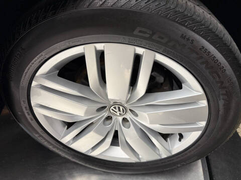 2019 Volkswagen Atlas V6 SE